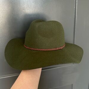 BP olive green hat, NWT